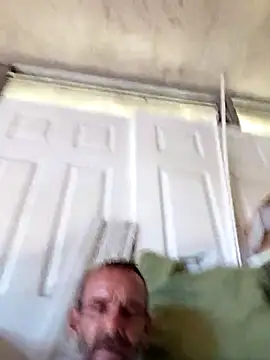 Snapshot of Hungwell1515 chatting on October 2025 05:25:01 PM Hungwell1515 online show from October 2025 05:25:01 PM