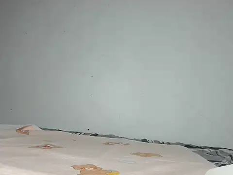 Snapshot of Zuuumon chatting on October 2025 11:19:01 AM Zuuumon online show from October 2025 11:19:01 AM