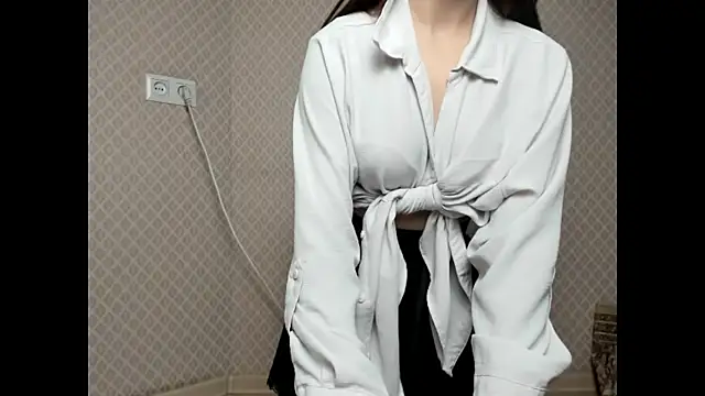 Snapshot of _Venesa_ chatting on September 2025 07:52:01 PM Venesa online show from September 2025 07:52:01 PM