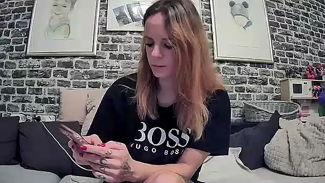 SexyMilf 37 online show from September 2025 07:41:02 PM