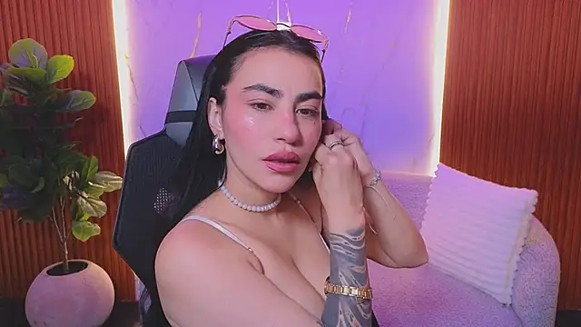 brown alicee online show from September 2025 11:22:02 AM