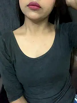 Snapshot of Rashi-48 chatting on October 2025 06:09:01 AM Rashi-48 online show from October 2025 06:09:01 AM