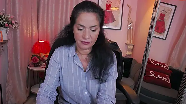 MyLovOne online show from September 2025 10:42:01 AM