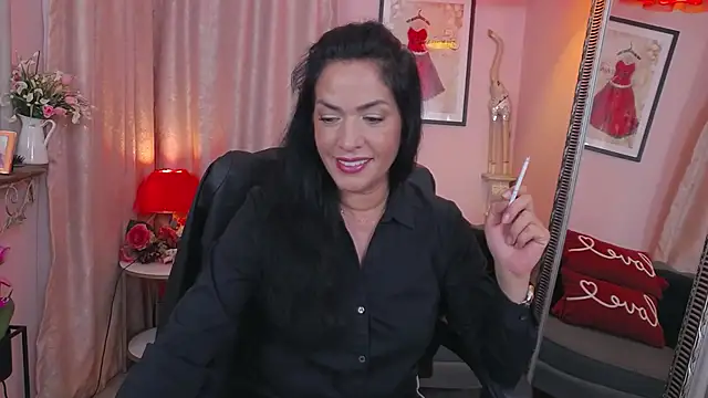 MyLovOne online show from October 2025 10:34:02 AM