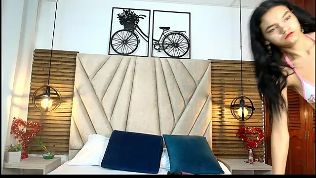 Cinthiabaker online show from October 2025 12:14:02 PM