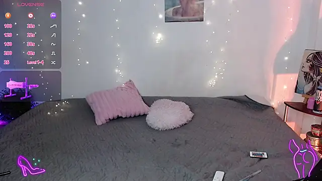 Snapshot of violetjane chatting on November 2025 12:11:01 AM violetjane online show from November 2025 12:11:01 AM