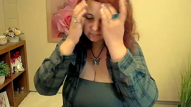 TwoBigSuns online show from September 2025 07:23:01 AM