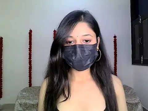 Snapshot of GUDIYA_BAB chatting on October 2025 07:53:01 AM GUDIYA BAB online show from October 2025 07:53:01 AM