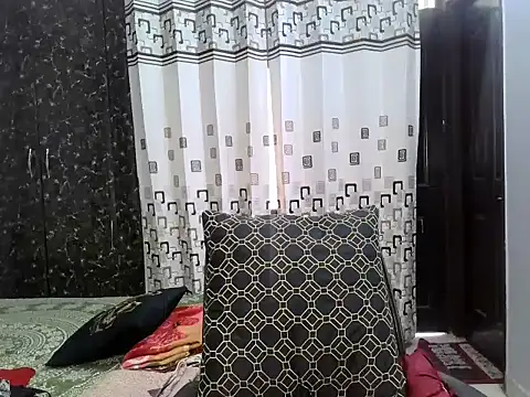 Snapshot of Meri_Cutie_Pie chatting on October 2025 08:22:01 AM Meri Cutie Pie online show from October 2025 08:22:01 AM