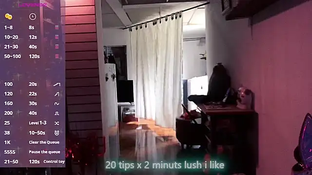 xinamora online show from October 2025 04:02:02 PM