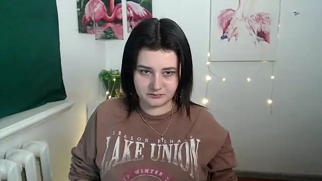 Katrin kiss  online show from November 2025 12:27:02 PM