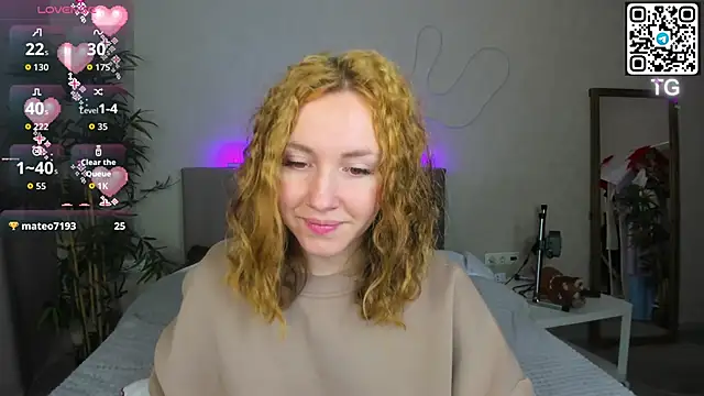 Luna G0ld online show from November 2025 12:11:02 AM