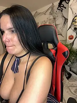 Snapshot of carol_cruz133 chatting on October 2025 11:26:02 PM carol cruz133 online show from October 2025 11:26:02 PM