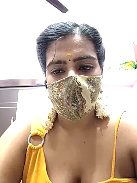 Snapshot of Tamil-Meenu12 chatting on September 2025 06:48:02 AM Tamil-Meenu12 online show from September 2025 06:48:02 AM