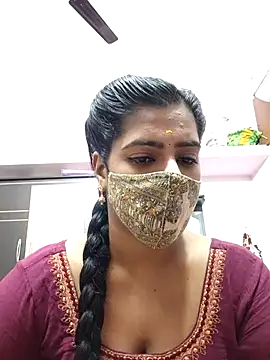 Snapshot of Tamil-Meenu12 chatting on November 2025 06:57:02 AM Tamil-Meenu12 online show from November 2025 06:57:02 AM