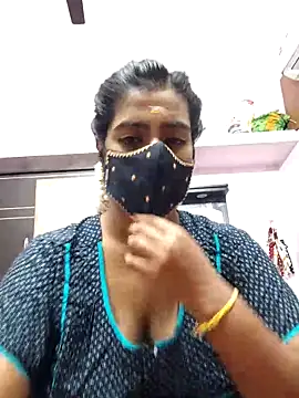 Snapshot of Tamil-Meenu12 chatting on November 2025 06:57:01 AM Tamil-Meenu12 online show from November 2025 06:57:01 AM