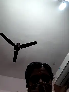 Snapshot of Tamil-Meenu12 chatting on November 2025 06:14:02 AM Tamil-Meenu12 online show from November 2025 06:14:02 AM