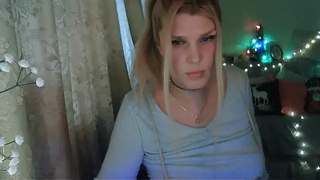 TsPostophere online show from December 2024 10:22:01 AM