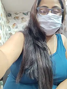 nisha 1110 online show from October 2025 06:07:02 PM