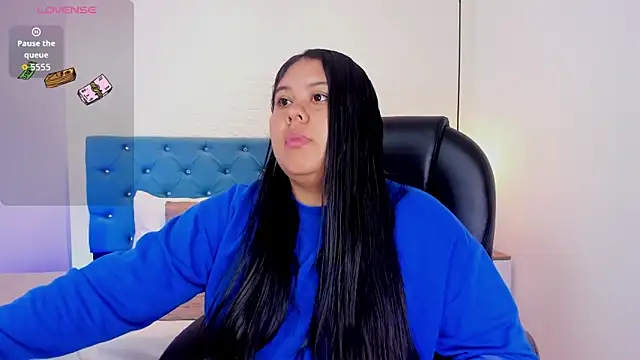 Snapshot of julieta_miller01 chatting on September 2025 11:15:01 AM julieta miller01 online show from September 2025 11:15:01 AM