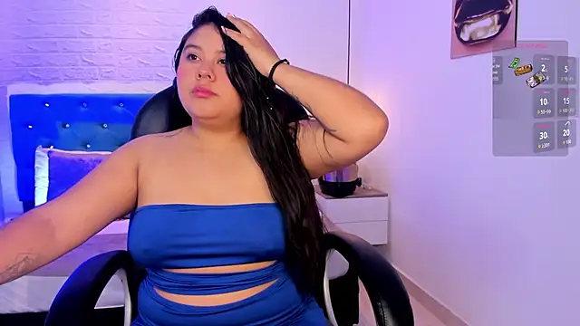 Snapshot of julieta_miller01 chatting on October 2025 11:33:02 AM julieta miller01 online show from October 2025 11:33:02 AM