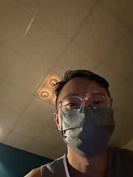 Snapshot of Rmangotw chatting on October 2025 05:22:02 PM Rmangotw online show from October 2025 05:22:02 PM