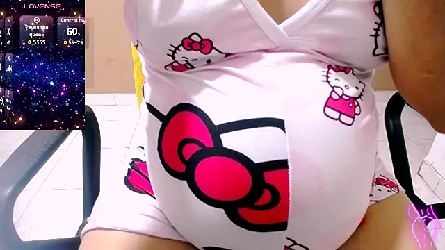 Snapshot of charlothee12 chatting on October 2025 03:39:02 AM charlothee12 online show from October 2025 03:39:02 AM