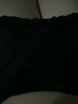 Snapshot of Anna-Ivy chatting on December 2025 10:14:01 PM Anna-Ivy online show from December 2025 10:14:01 PM