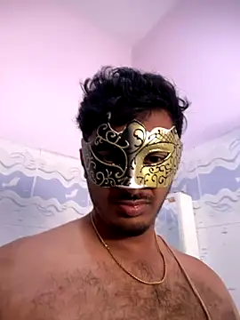 Snapshot of VVcouple chatting on November 2025 08:06:01 AM VVcouple online show from November 2025 08:06:01 AM