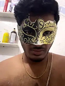 Snapshot of VVcouple chatting on November 2025 09:36:02 PM VVcouple online show from November 2025 09:36:02 PM