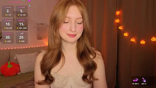 Snapshot of Betty_Twinkle chatting on October 2025 10:15:01 PM Betty Twinkle online show from October 2025 10:15:01 PM