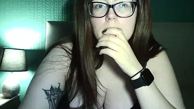 Curvy-BellaX online show from September 2025 08:58:02 PM