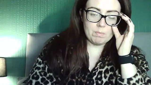 Curvy-BellaX online show from October 2025 02:34:01 PM