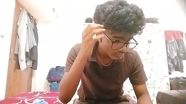 Rahulisagoodguy online show from October 2025 10:14:01 AM