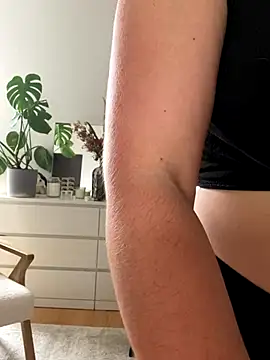 chloedlm5 online show from October 2025 08:47:01 AM