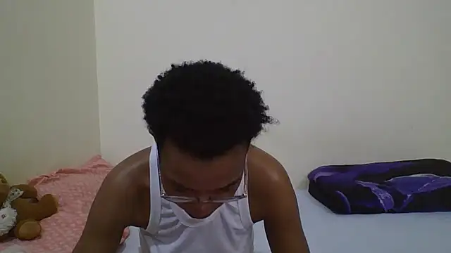 Snapshot of Sexy_Dymme chatting on October 2025 07:31:02 PM Sexy Dymme online show from October 2025 07:31:02 PM