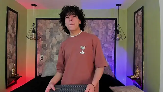 Philly Smith online show from September 2025 07:48:01 PM