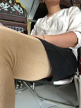 Snapshot of sharon-Hanna chatting on October 2025 03:06:02 AM sharon-Hanna online show from October 2025 03:06:02 AM