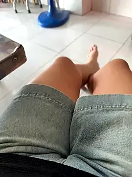 Snapshot of sharon-Hanna chatting on November 2025 01:16:01 AM sharon-Hanna online show from November 2025 01:16:01 AM