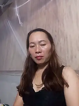 Bianly online show from October 2025 12:04:01 PM