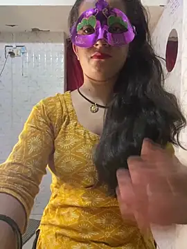 MONA 0213 online show from September 2025 07:17:02 PM