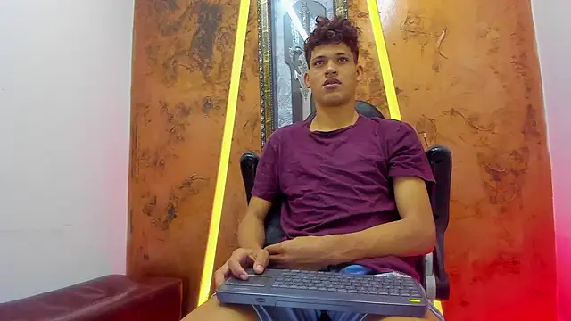 Stronger sexy online show from September 2025 11:56:01 AM