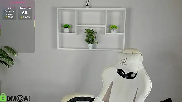 Snapshot of Allice_Cox chatting on October 2025 01:14:02 AM Allice Cox online show from October 2025 01:14:02 AM