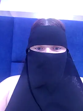  Douna -  online show from October 2025 09:04:01 PM