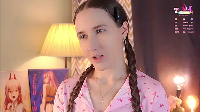 Snapshot of MaudAle chatting on October 2025 01:06:02 AM MaudAle online show from October 2025 01:06:02 AM