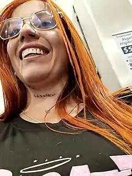 Snapshot of Alis_xxx chatting on October 2025 07:03:02 PM Alis xxx online show from October 2025 07:03:02 PM