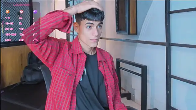 Dani mc1 online show from October 2025 11:18:01 AM