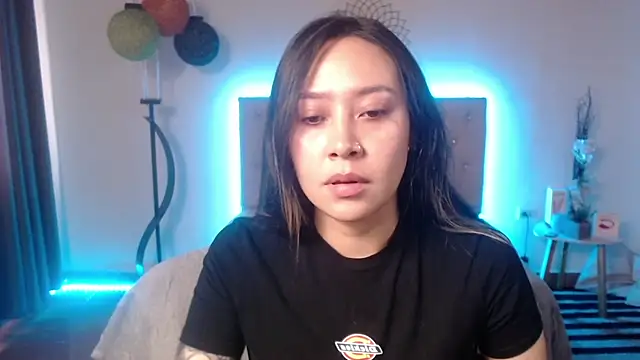 pink blossom  online show from September 2025 03:04:02 PM