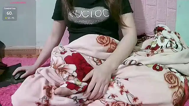 Snapshot of ASIAN_puppy chatting on November 2025 04:42:01 PM ASIAN puppy online show from November 2025 04:42:01 PM