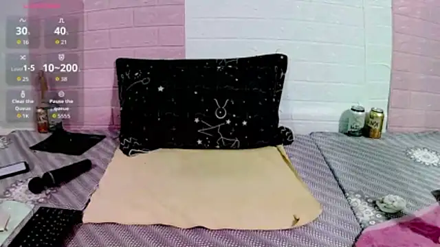 Snapshot of Angel_Jakes chatting on October 2025 11:27:01 PM Angel Jakes online show from October 2025 11:27:01 PM